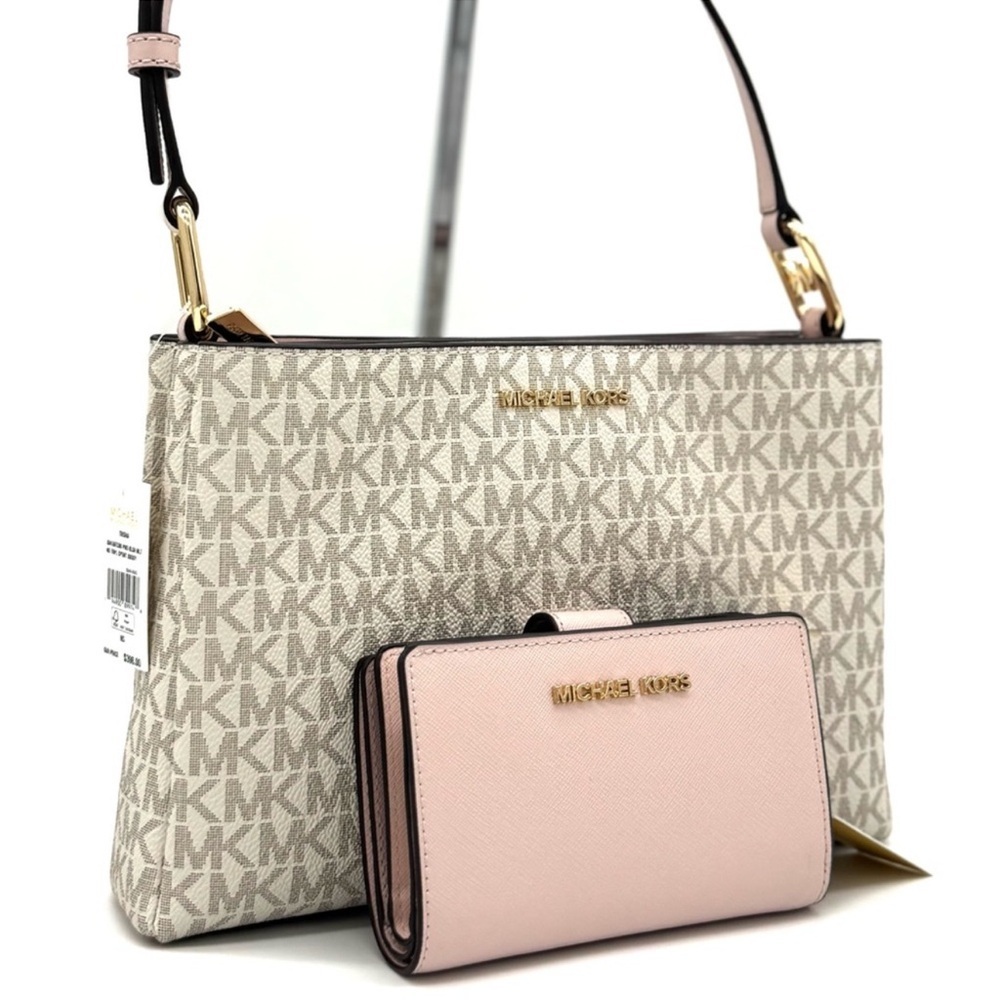 Michael Kors Trisha Triple Compartment Crossbody Bag & Bifold Zip Chain Wallet - Picture 3 of 13
